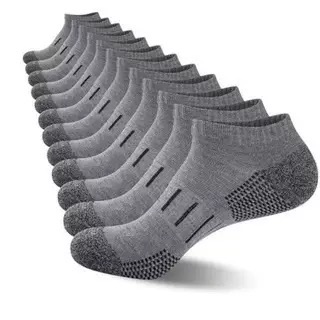 جوارب رياضية للرجال مبطنة عند  - مراجعة Athletic Sock Cushion وسعره